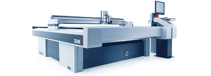 CNC rezalno - rezkalni stroj z vakum mizo delovne površine 4300x3200 mm